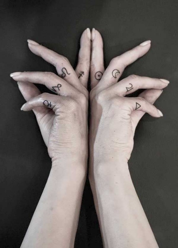 beautiful finger tattoo designs 2013 beautiful finger tattoo designs 2013