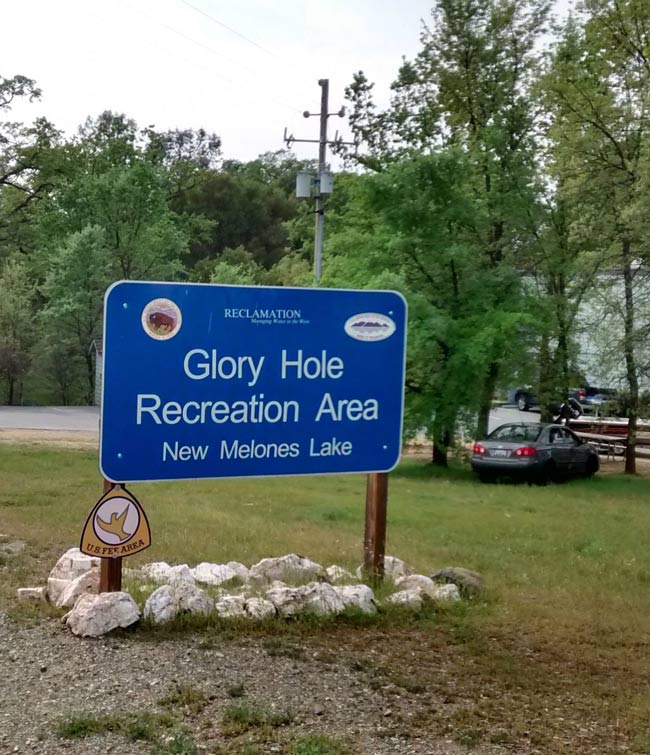 Gold glory holes