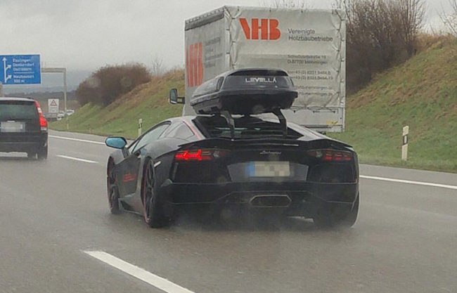 Lamborghini-roof-rack-650x417.jpg