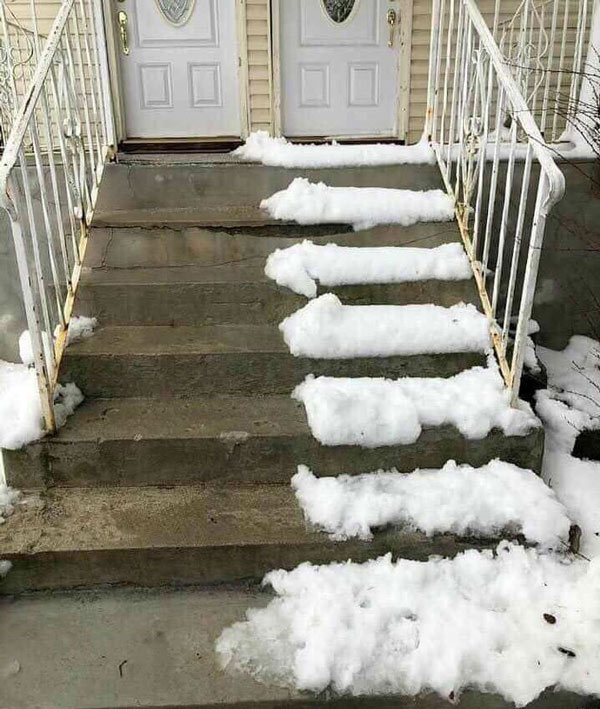 Snow-steps.jpg