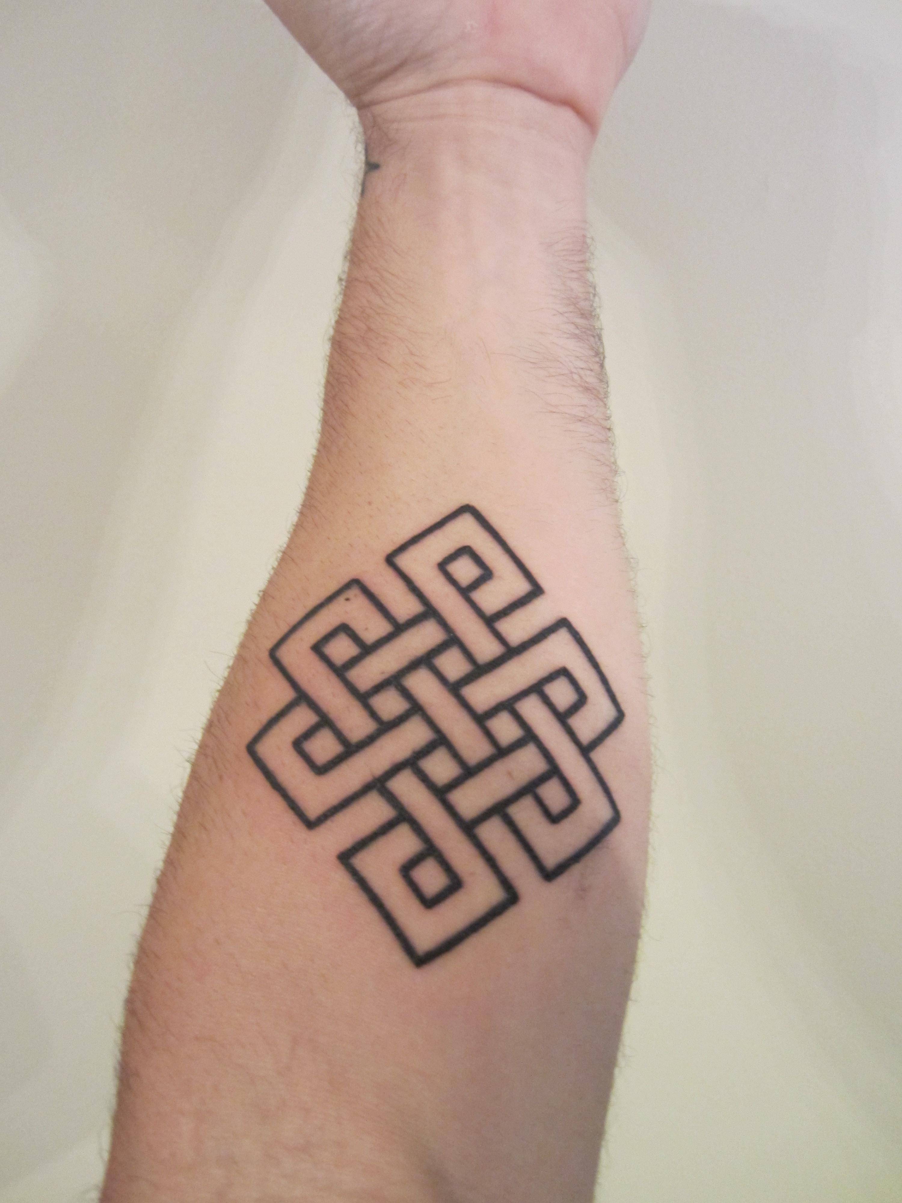 Perfect Endless Knot by Dave at Fat  Cat  Tattoo in Aurora 
