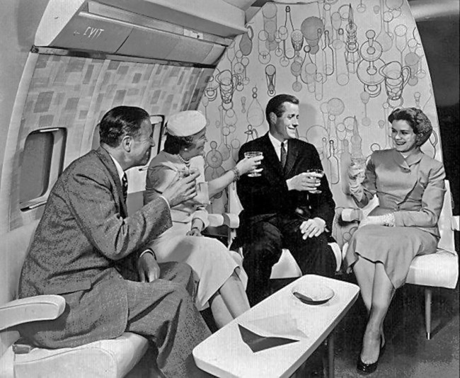 The History of the First Class in Airplanes – Odd Stuff Magazine