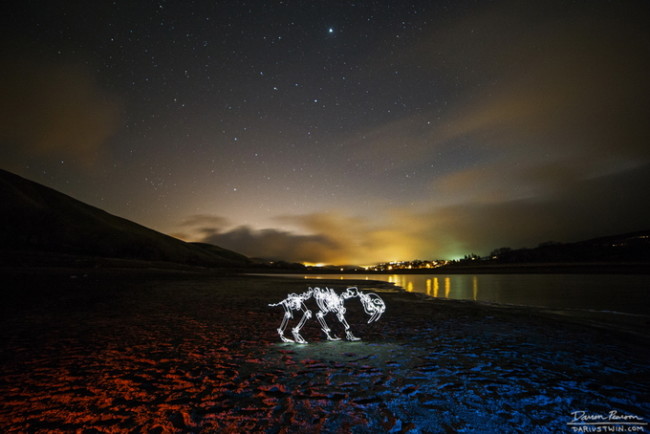 Darius Twin light painting