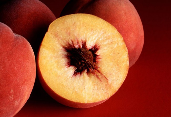How to Keep Peaches Fruit Fresh