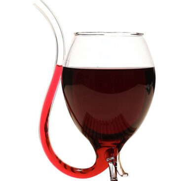 17 Funny Wine Glasses: A wine glass that fits my needs!