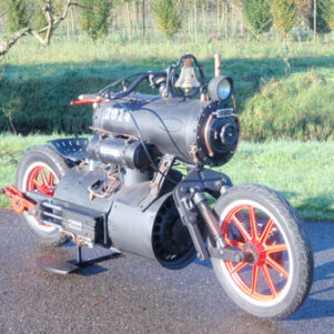 Steam Engine Motorcycle: Black Pearl