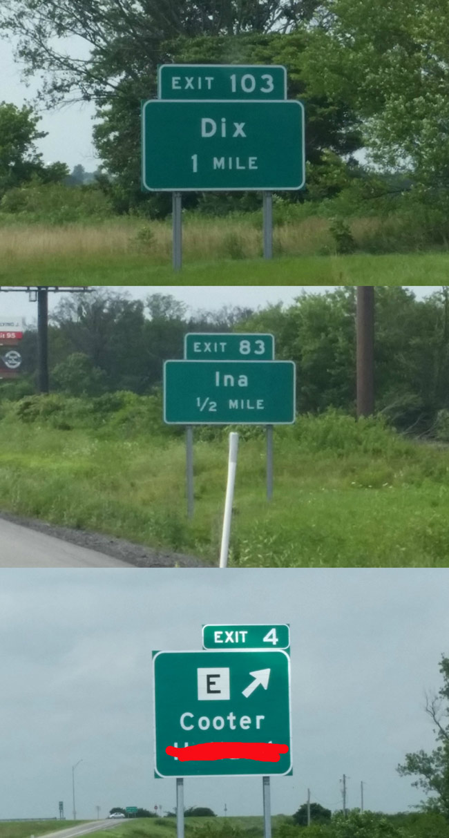 I'm 37 going on 13. I've seen these towns every time I've driven south to visit my in-laws, and I finally took these pics.