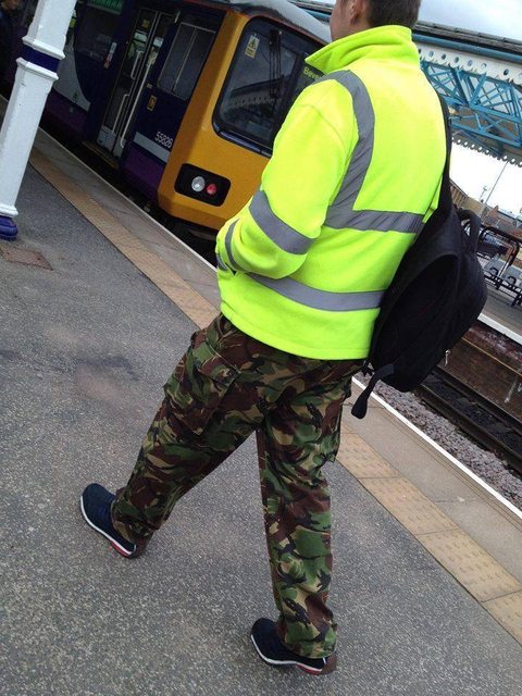 High-visibility Camo