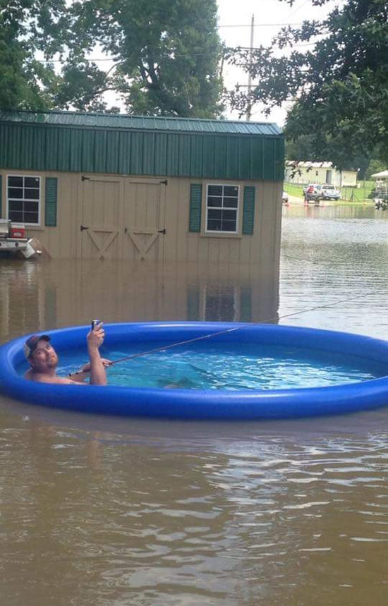 Redneck Infinity pool