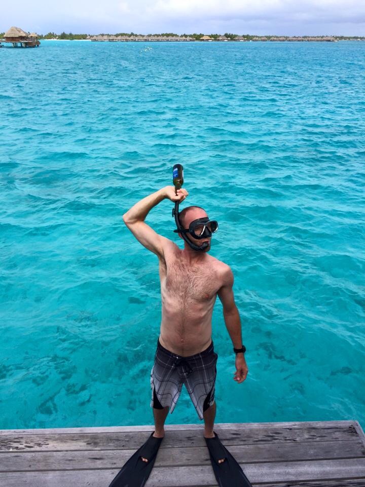 Snorkel beer bong