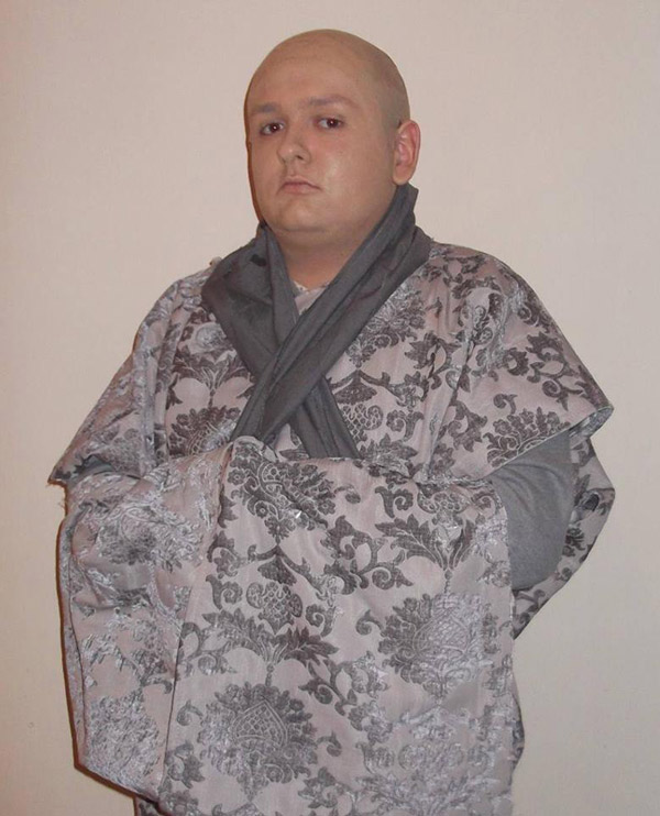 This dude on my Facebook is going as Lord Varys for Halloween