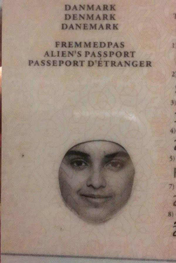 Wearing the wrong colored Hijab for a passport photo