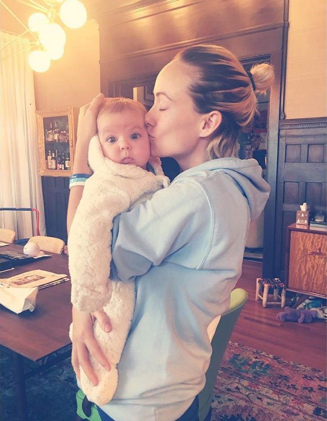 Olivia Wilde's baby has a giant hand
