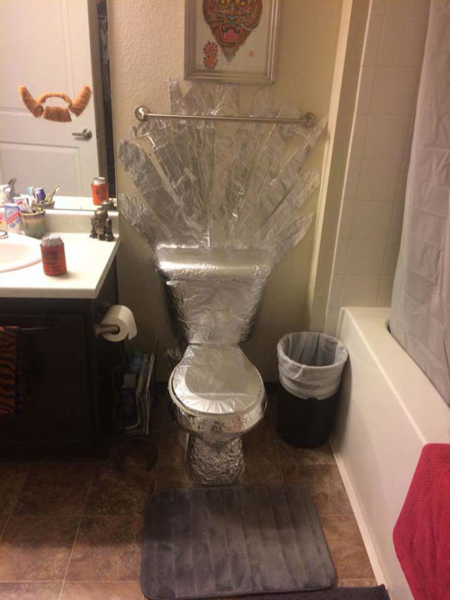 Came home from to find my stoner roommate had made our toilet a throne