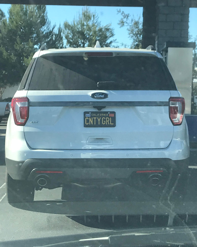 This "Country Girl" licence plate