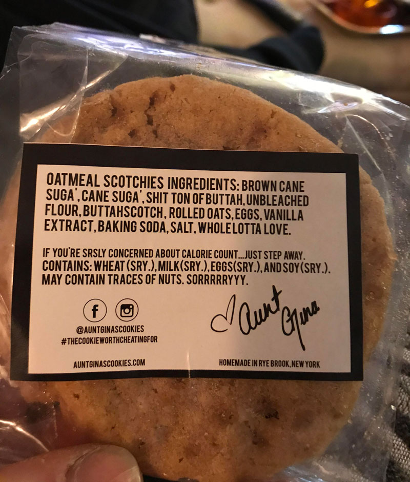 The packaging on this cookie