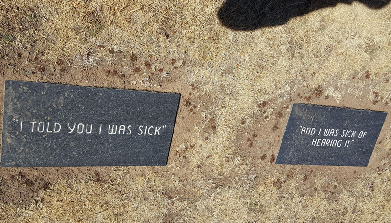 This couples tombstone