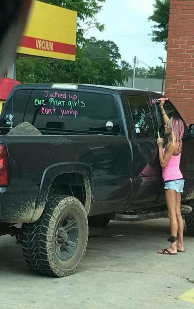 Meanwhile In Alabama: This Classy Lady