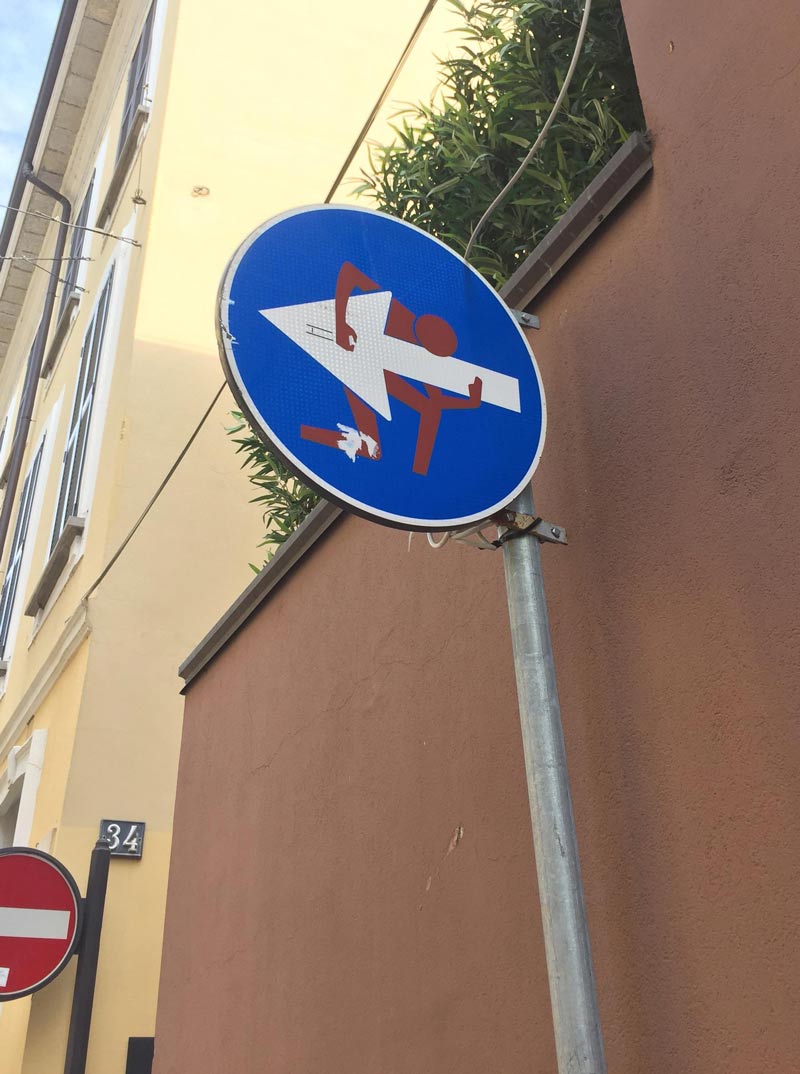 Sign art in Milano