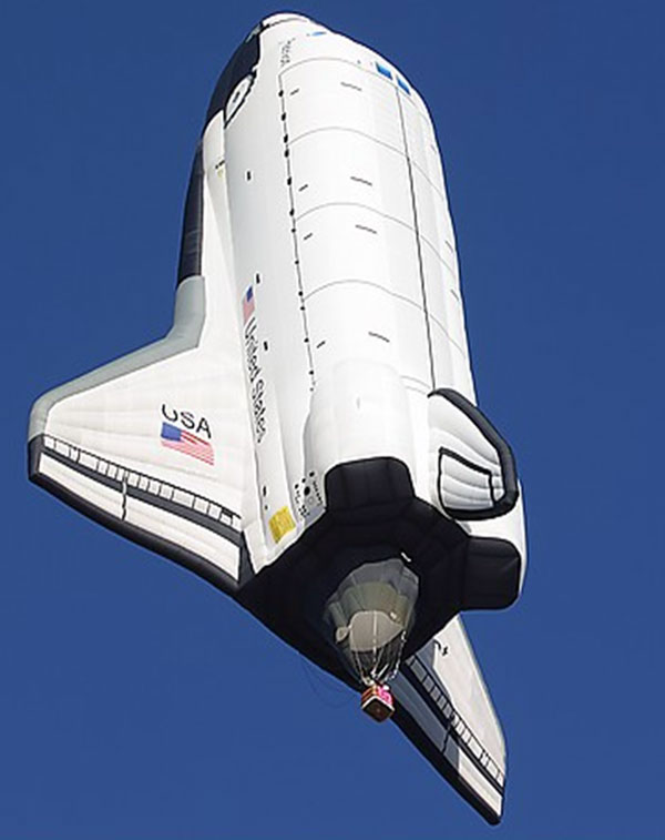 Space shuttle air balloon