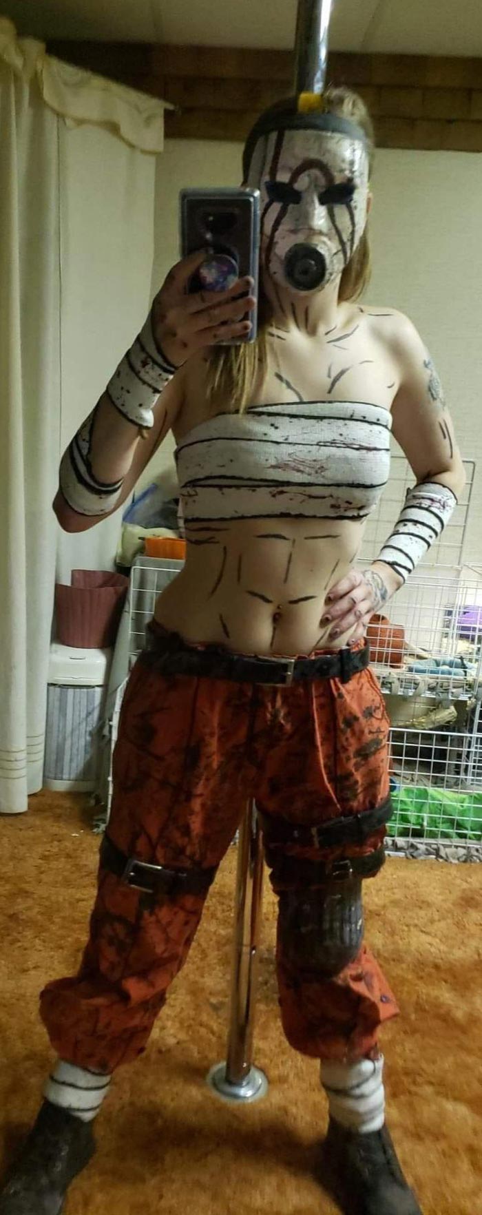 My Borderlands Psycho costume. "LOVE ME! HATE ME! IT ALL TASTES THE SAME!"