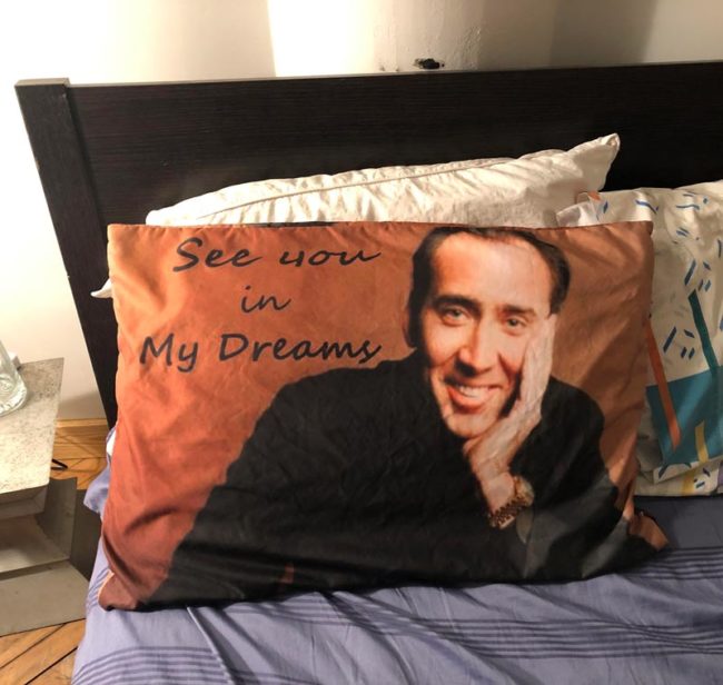 My boyfriend has been out of town on business so I thought it’d be the perfect opportunity to replace his pillowcase. He’ll be getting home really late (I’ll be asleep) so my guess is he won’t see it until he wakes up in the morning
