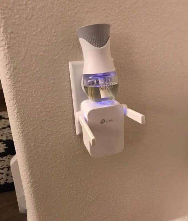 My cousin's WiFi & air freshener plugged in the same outlet looks like a tiny robot chef