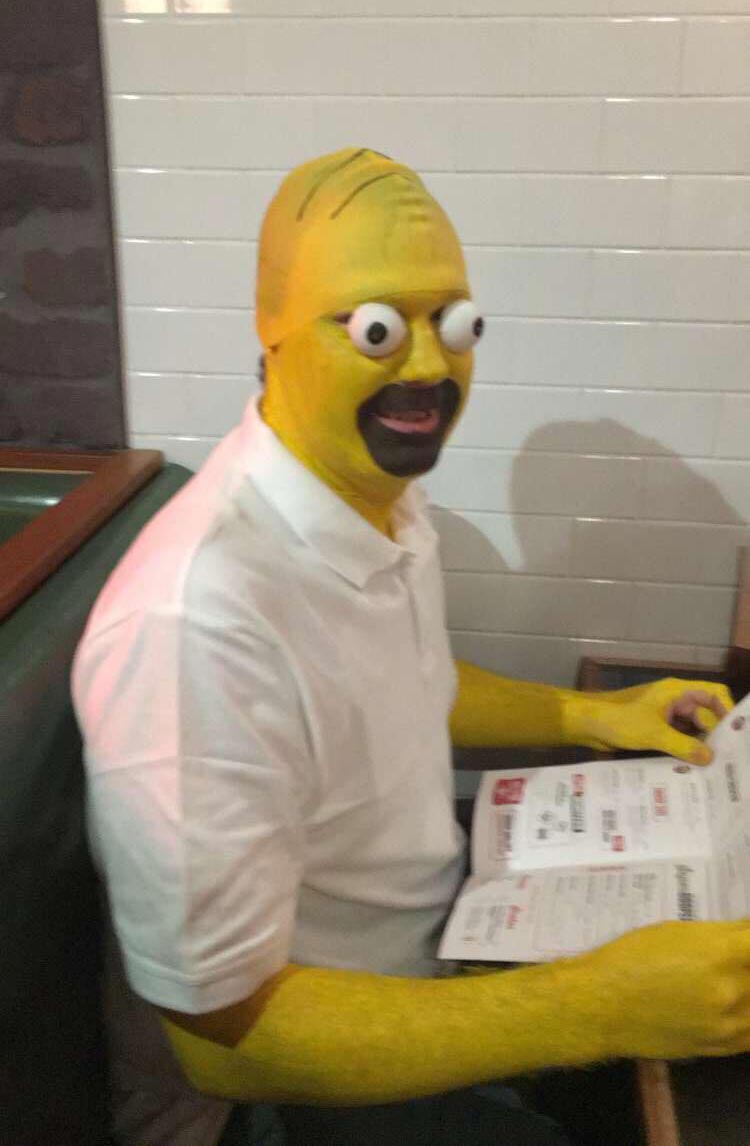 So my mates went to a Simpsons trivia night. One of them dressed as homer and they sent me a pic...