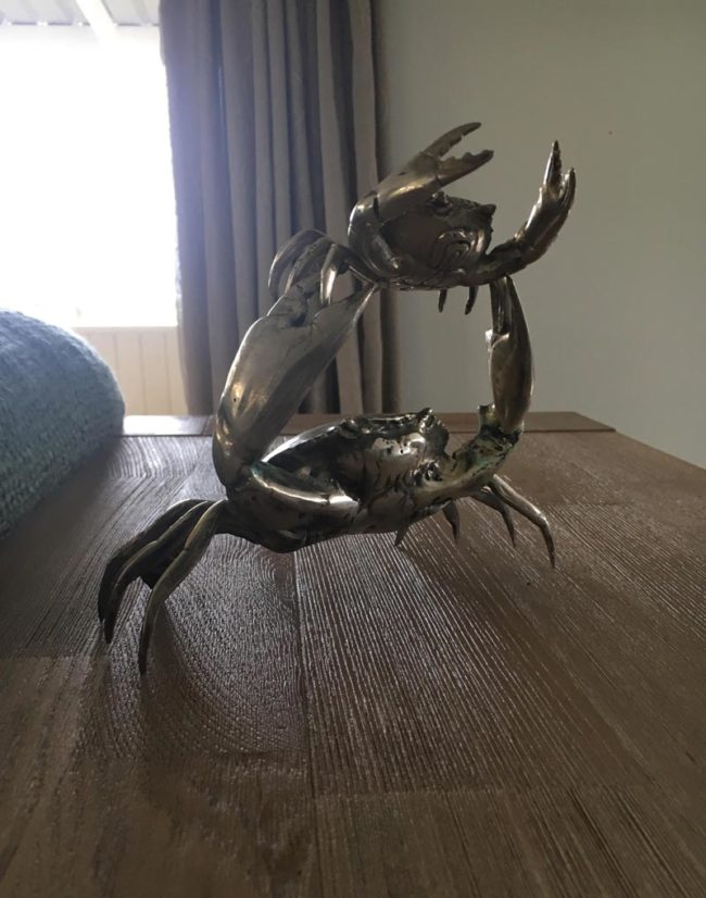 I found these metal crabs in an antique store and now they're starring in my lion king remake