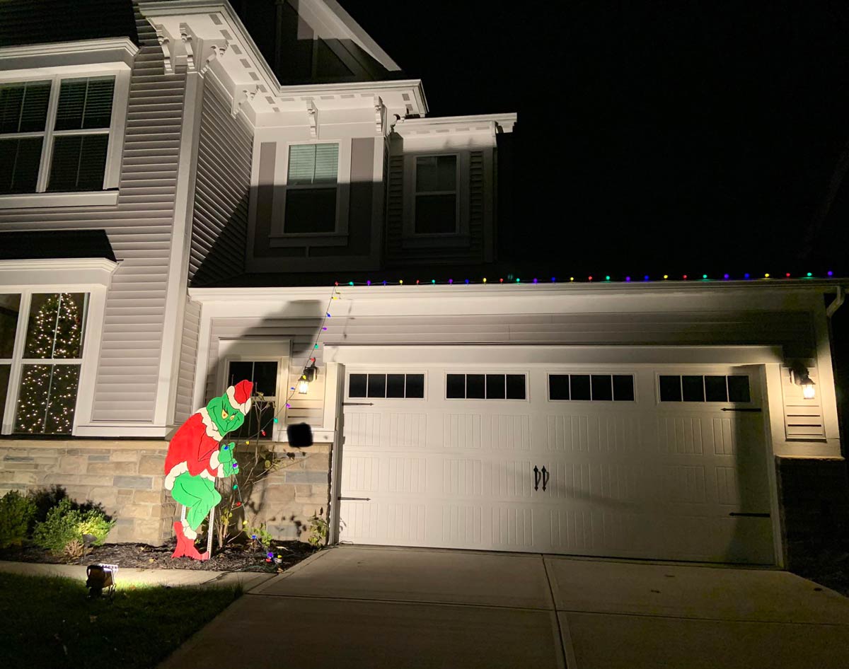 For the sixth year in a row, I’ve successfully decorated my home’s exterior in just 5 minutes