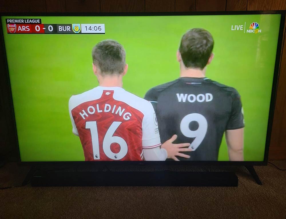 There were some strange pairings during the Arsenal game yesterday