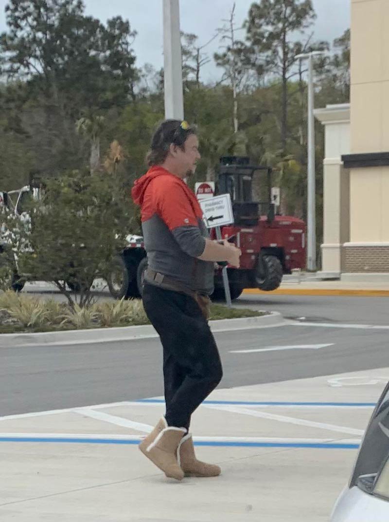 Spotted this man today heading into Publix, has the Trifecta going on, mullet, yoga pants, and ugg boots. Confidence level 100