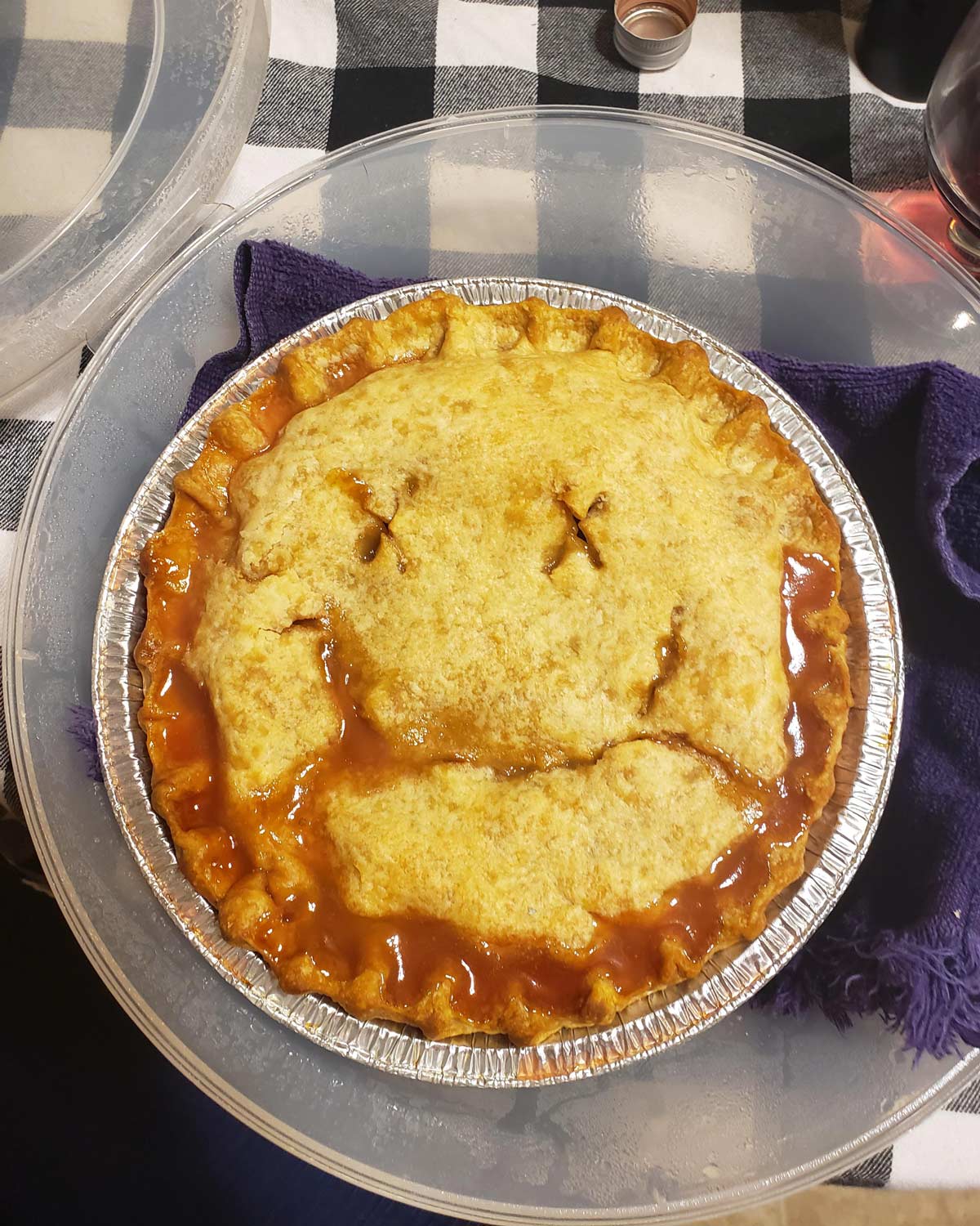 My aunt tried to put a smiley face in a pie