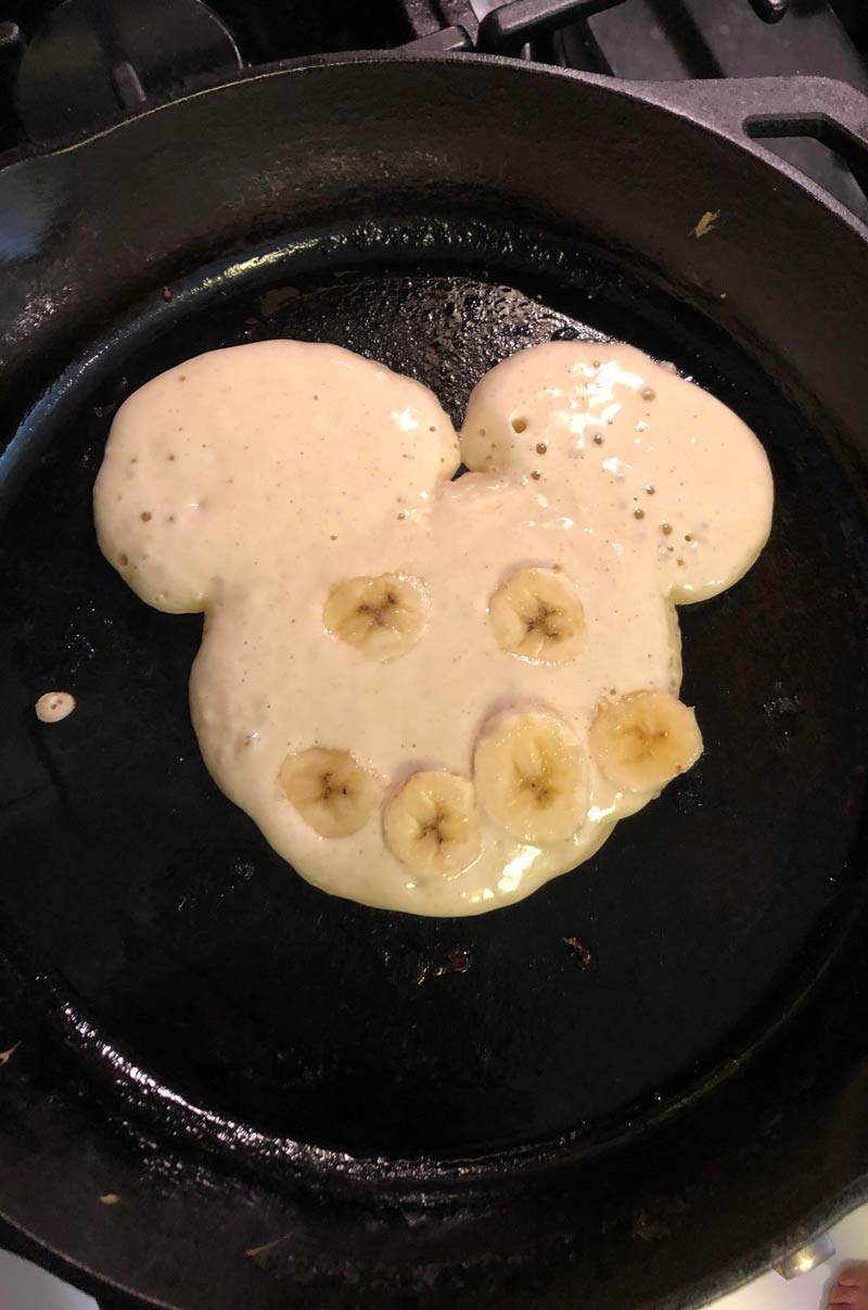 Tried to make my kids Mickey Mouse pancakes