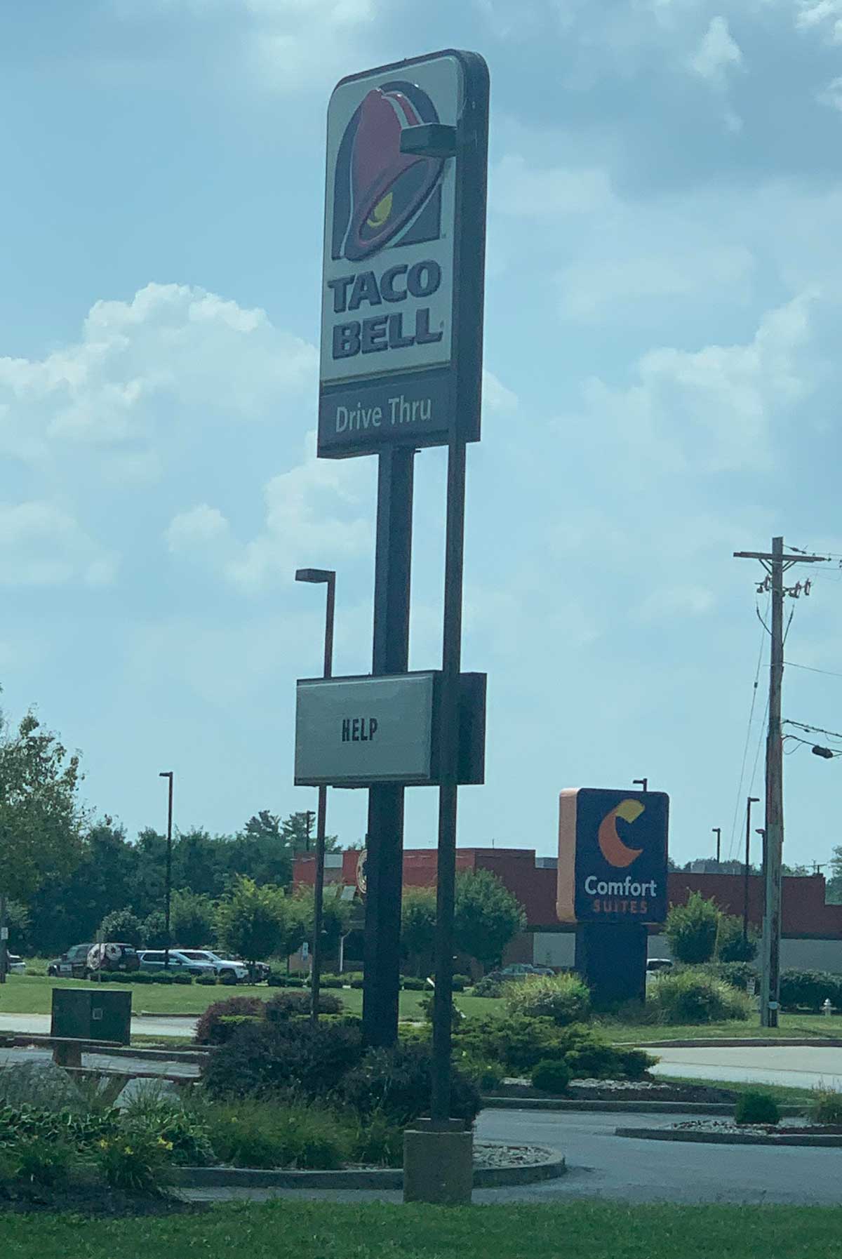 The local Taco Bell seems to be struggling..
