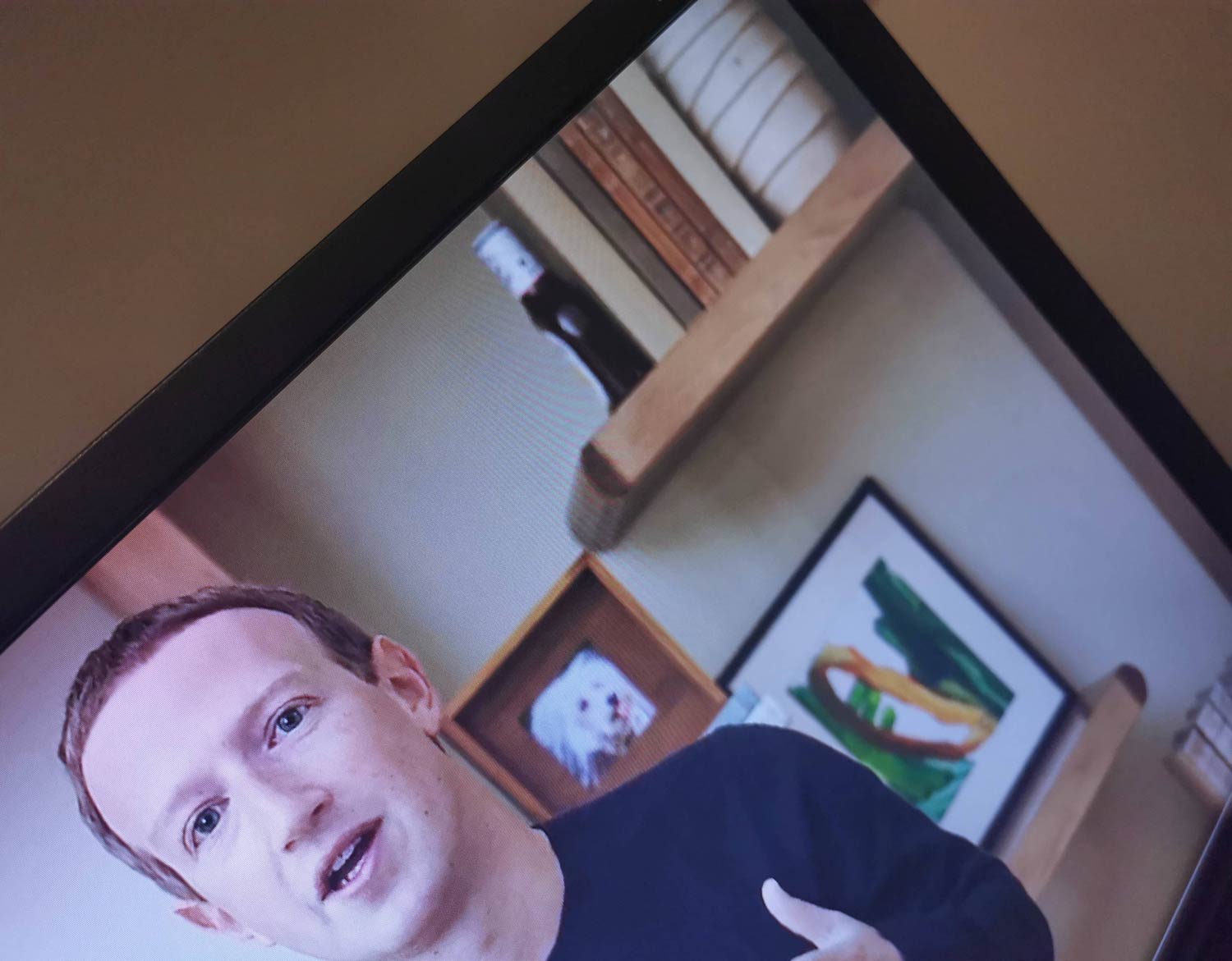Mark Zuckerberg is using BBQ sauce as a book stopper