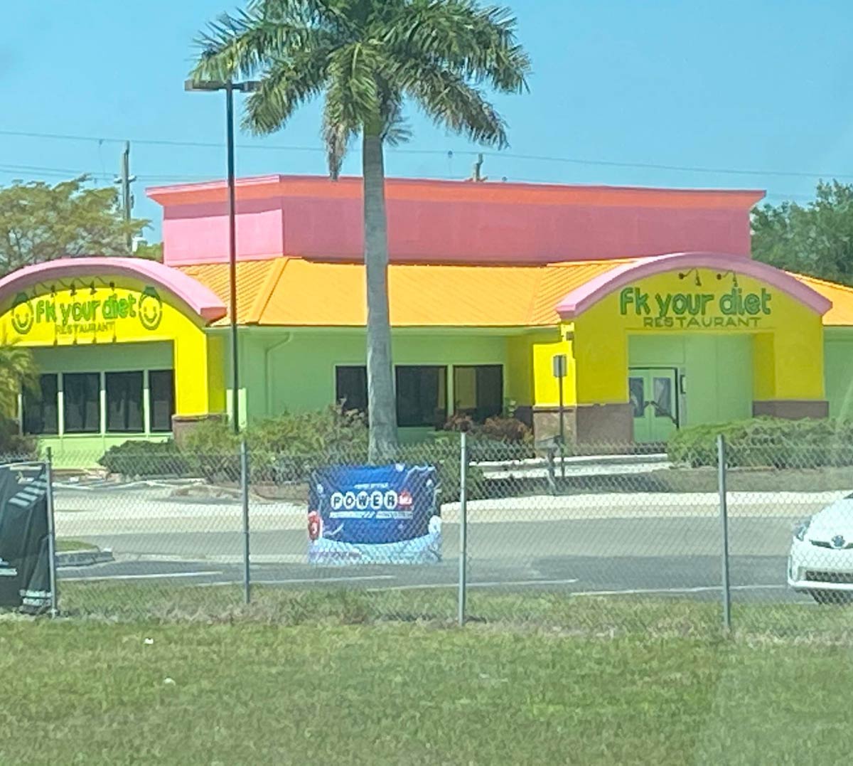 This restaurant I drove by
