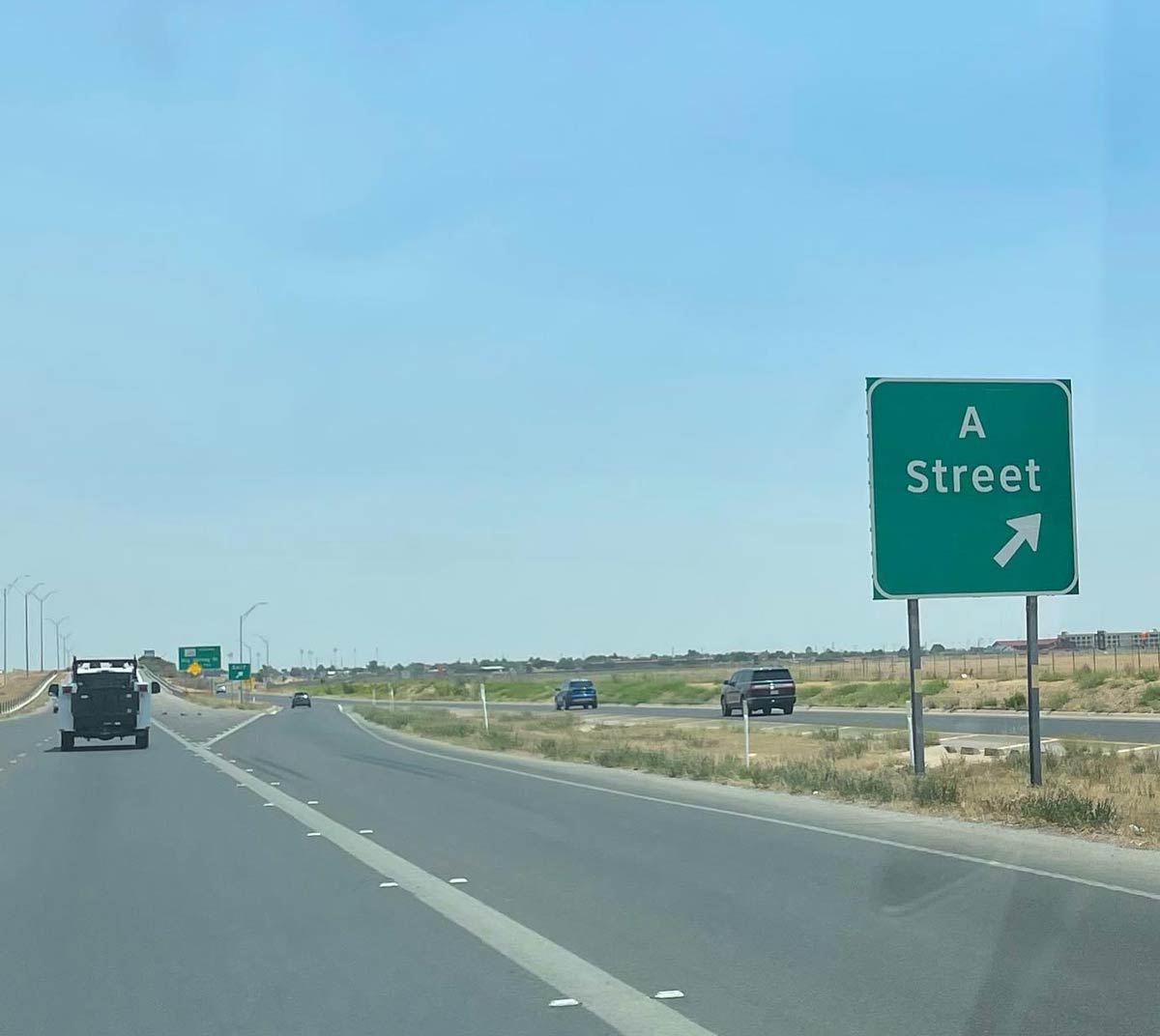 Minimal effort street sign