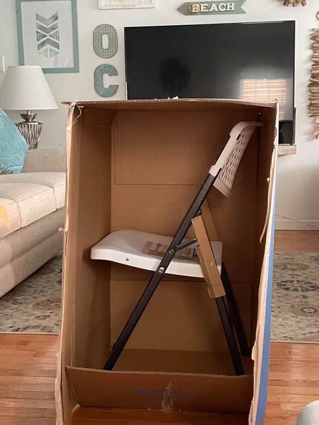 How Walmart shipped a folding chair