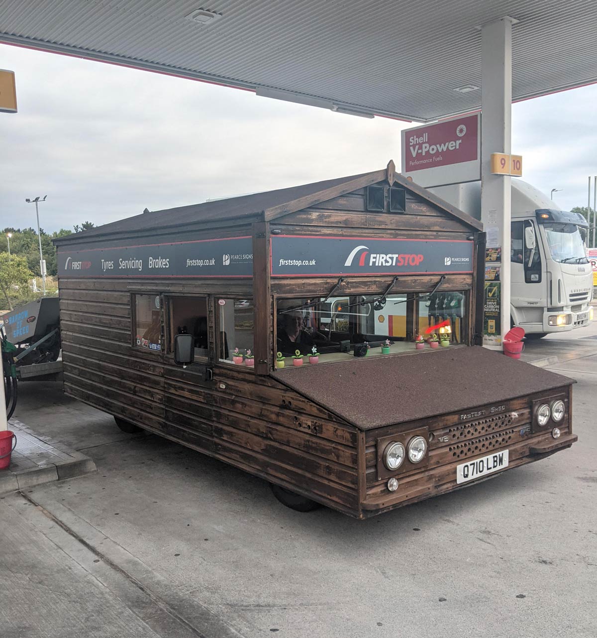 Worlds fastest shed I ran into at a service station. 114.7 mph top speed, 3 world records. The wheel barrow is also a record holder