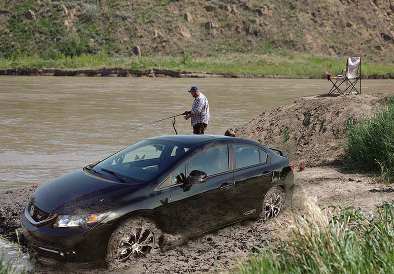 A good friend had just bought a Civic SI and asked if I’d swap him for a weekend so he could take his girl to the mountains in my Land Rover. I said sure. While away he asked how the Civic was working for me. I sent him this photoshopped shot of his car and some random dude fishing