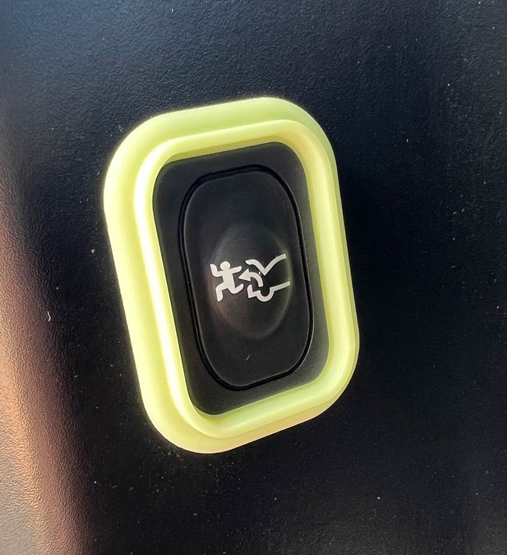 The button you need to push to Escape from the frunk in a Ford Lightning