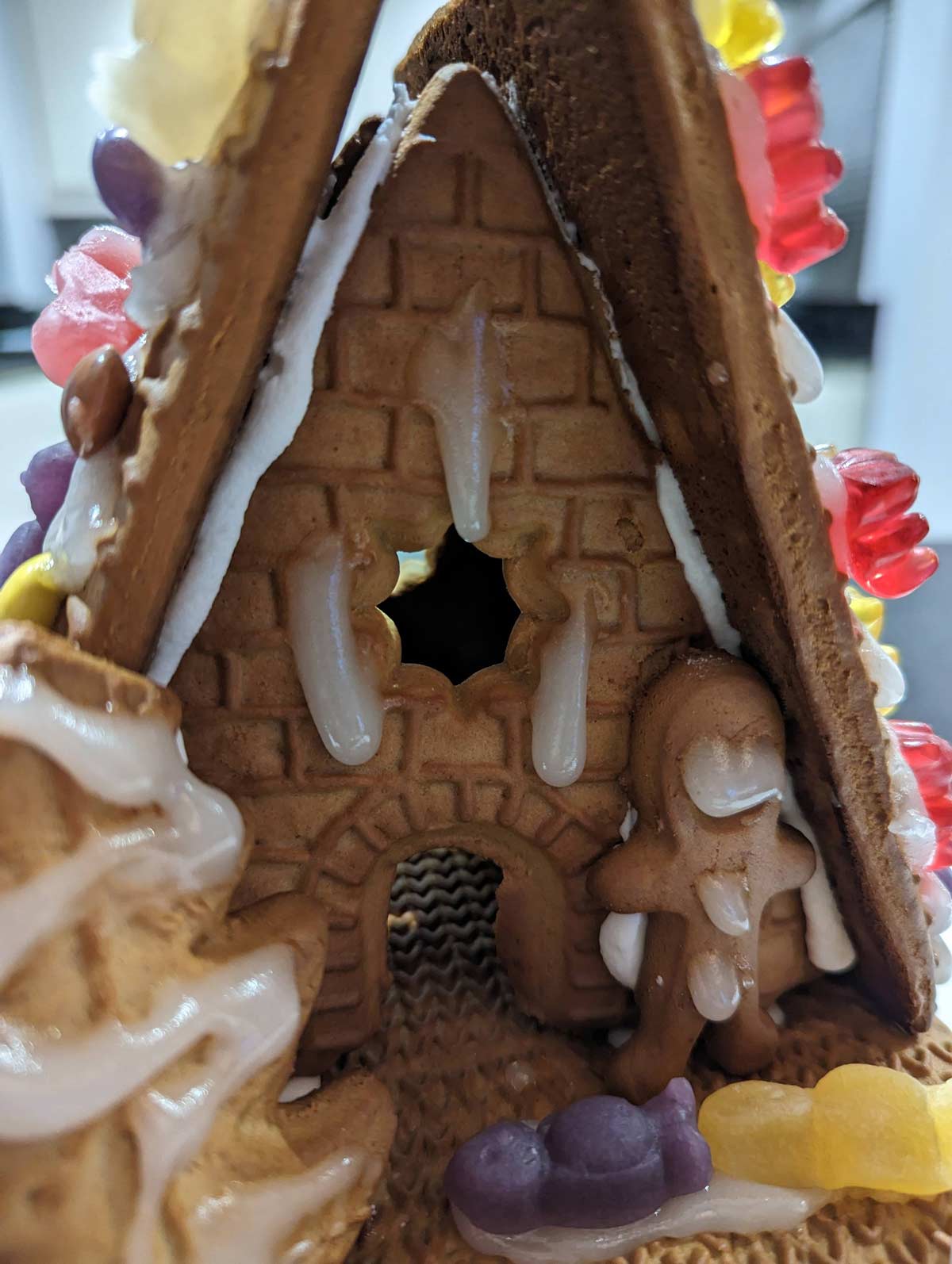 This gingerbread house