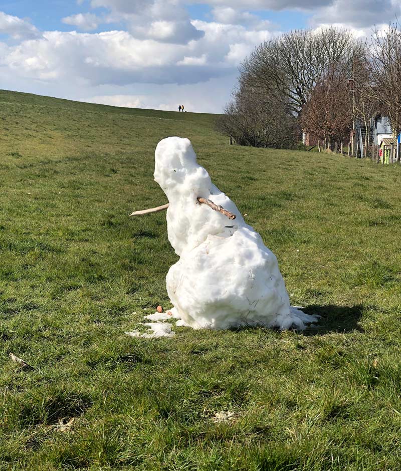 Snowman running for the hills