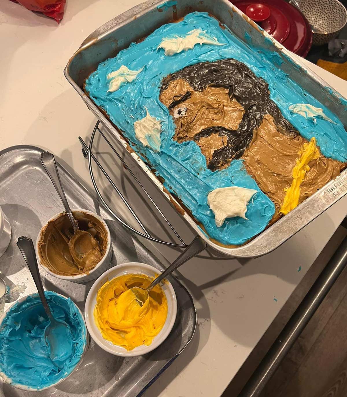 Cool Stuff My friend: "Oh, nice Jesus cake".. Her daughters: "That's Drake"