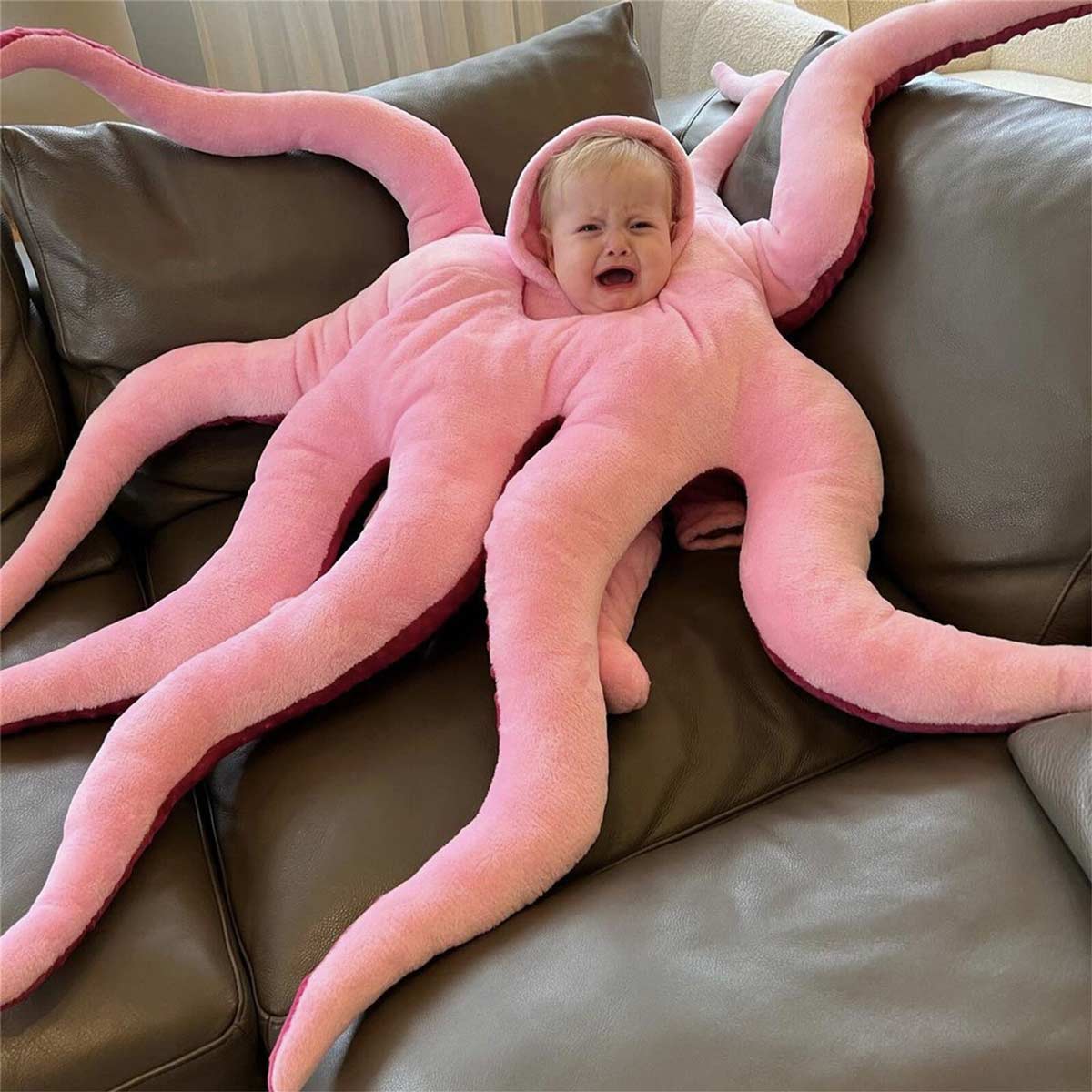 This ad for a children’s costume