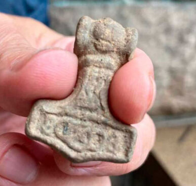 1,000-Year-Old Thor’s Hammer Amulet Found In Sweden