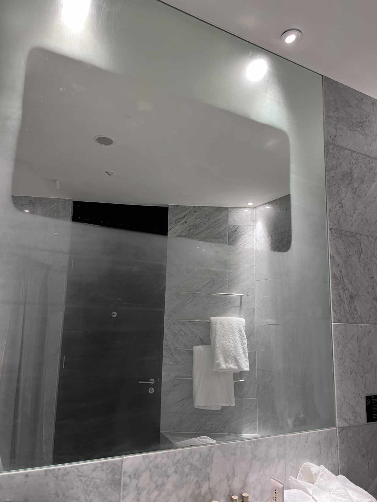 Hotel in Dublin installed the anti-fog mirror upside down