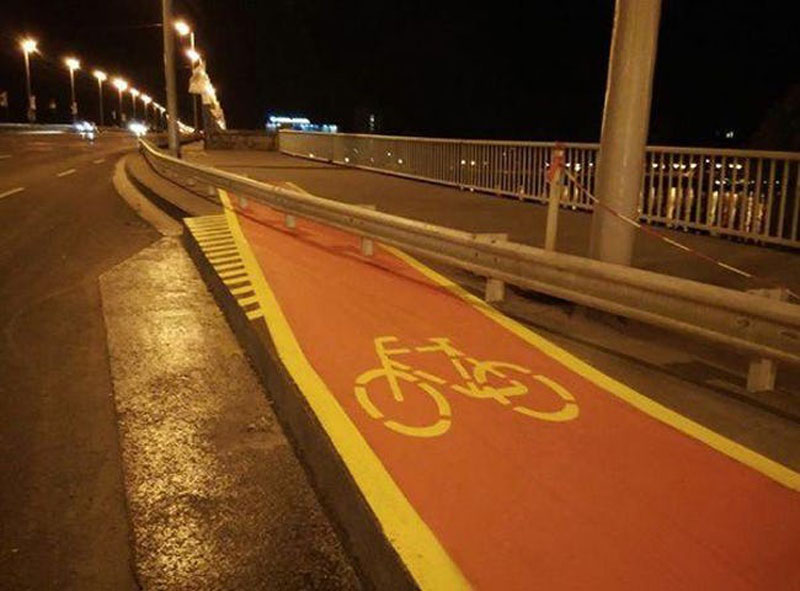 This is some Platform 9 34 level cycle path