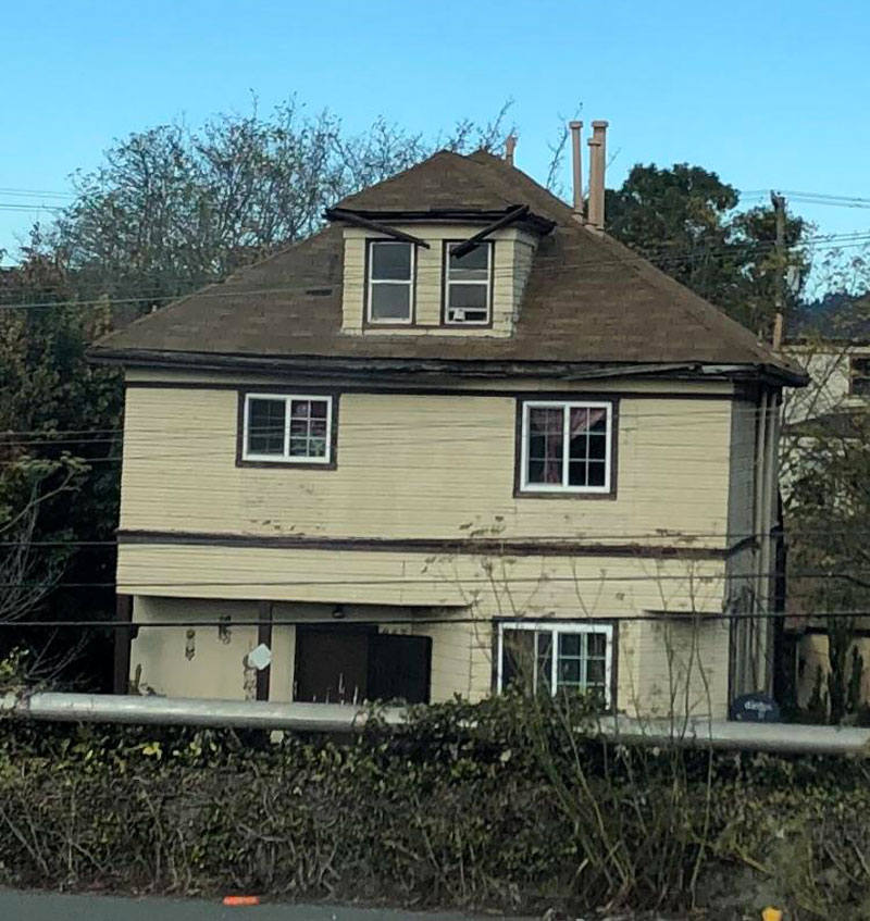This angry house I saw